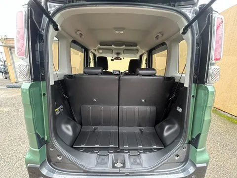 Suzuki Spacia Gear