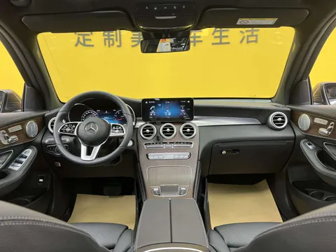 Mercedes-Benz Mercedes-Benz GLC