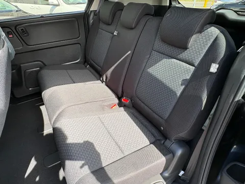 Honda Freed Plus
