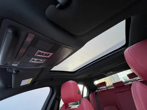 Jaguar XEL