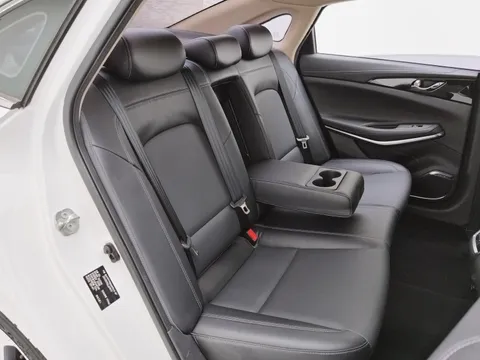 Changan Raeton CC