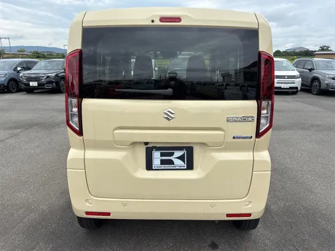 Suzuki Spacia