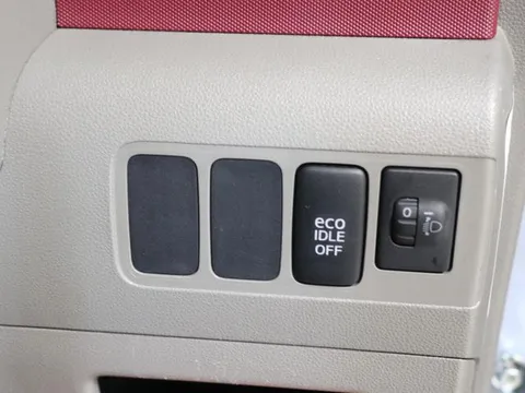 Toyota Pixis Space
