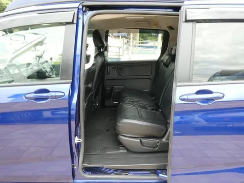 Honda Freed Plus