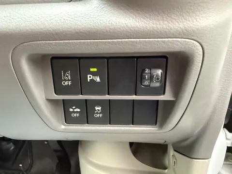 Mitsubishi Minicab Van