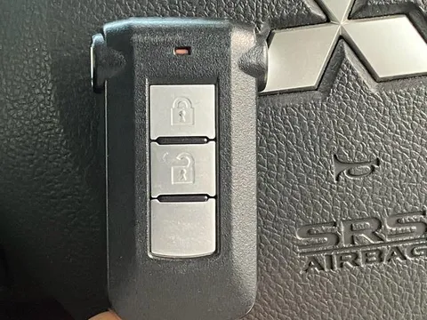 Mitsubishi eK Space Custom