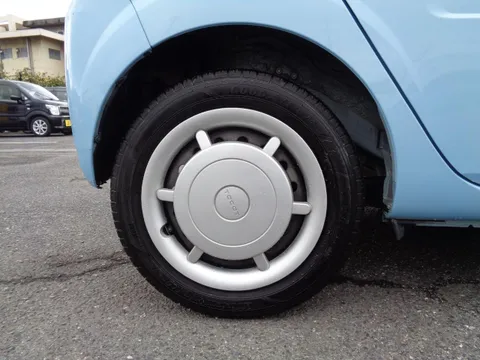 Daihatsu Mira Tocot