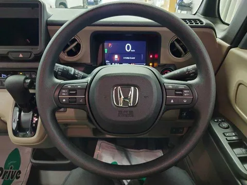 Honda N-BOX Joy