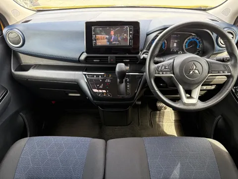 Mitsubishi eK X