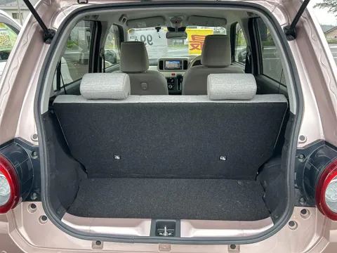Daihatsu Mira Tocot