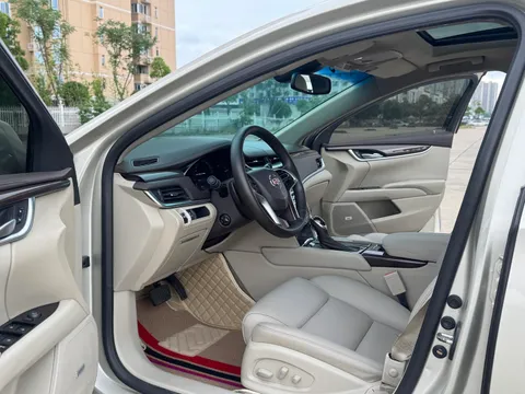 Cadillac XTS