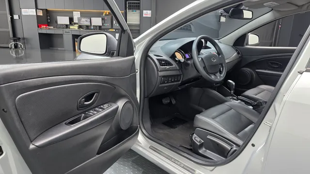 Renault SM3