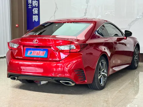 Lexus RC