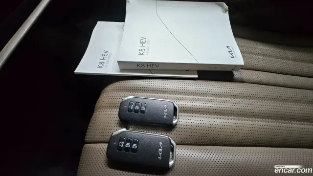 Kia K8