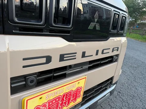 Mitsubishi Delica Mini