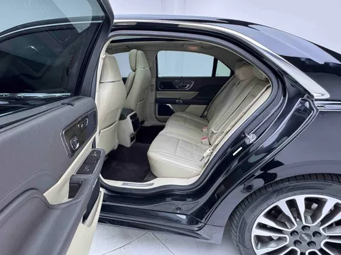 Lincoln Continental