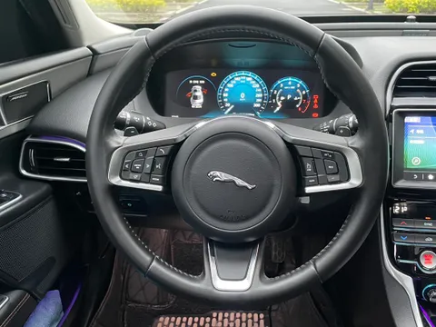 Jaguar XEL