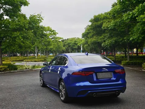 Jaguar XEL