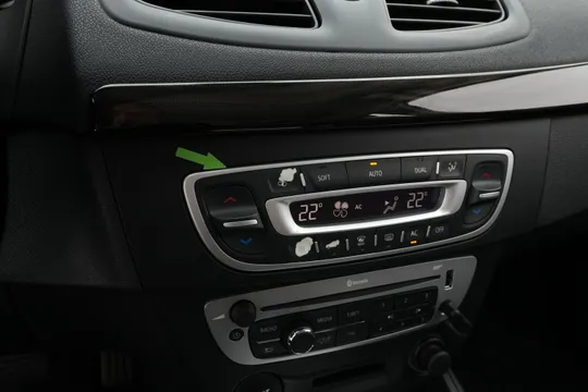 Renault SM3