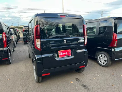 Suzuki Spacia