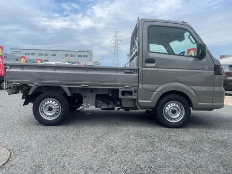 Nissan Clipper Truck