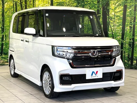 Honda N-BOX Custom