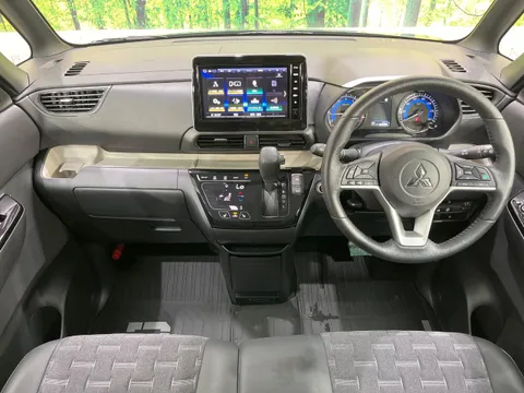 Mitsubishi Delica Mini