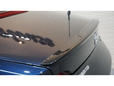 Mazda MX-5 (Roadster)