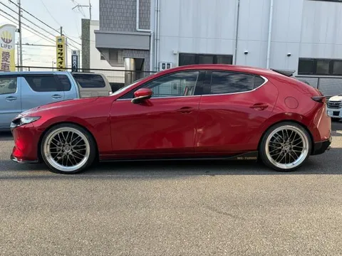 Mazda MAZDA3 Fastback