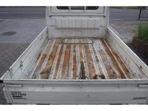 Nissan Clipper Truck
