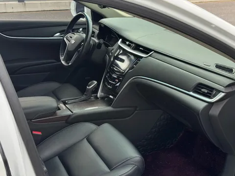 Cadillac XTS