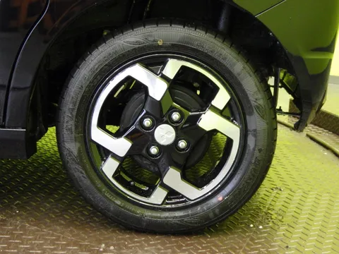 Mitsubishi Delica Mini