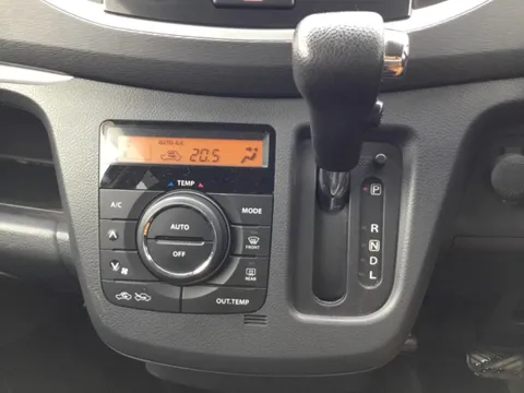 Suzuki Wagon R Stingray