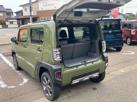 Daihatsu Taft