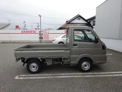 Nissan Clipper Truck
