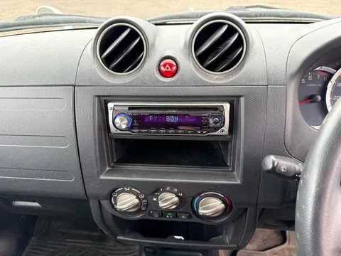 Nissan KIX