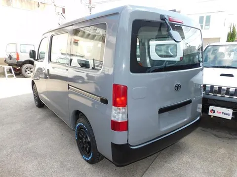 Toyota TownAce Van