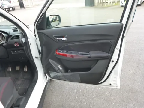 Suzuki Swift Sport