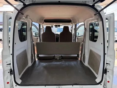 Nissan Clipper