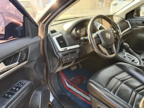 Dongfeng AX7