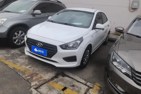 Hyundai Reina