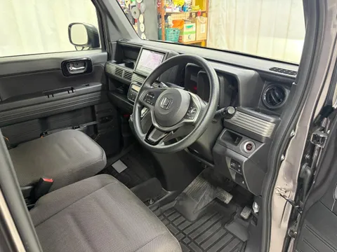 Honda N-VAN Plus Style
