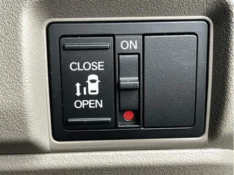 Honda N-BOX Joy