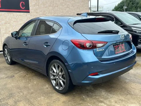 Mazda Axela Sport