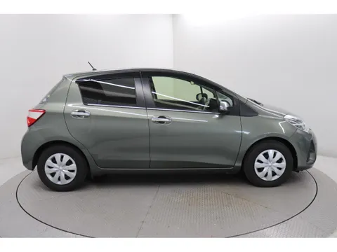 Toyota Yaris (Vitz)