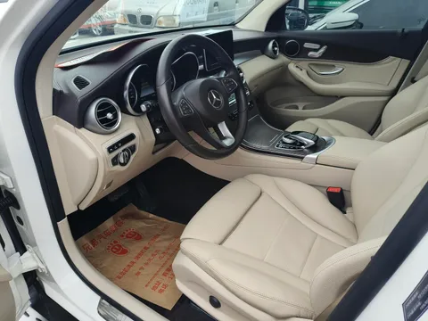 Mercedes-Benz Mercedes-Benz GLC