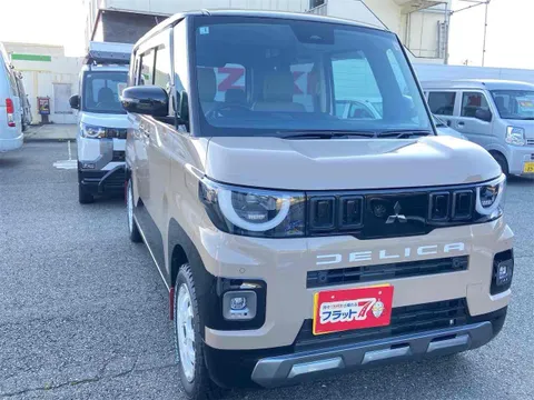 Mitsubishi Delica Mini