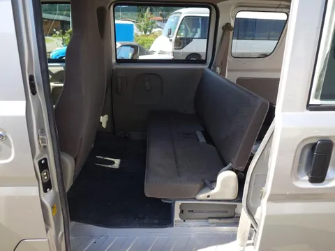 Mitsubishi Minicab Van