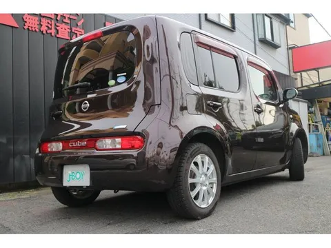 Nissan Cube