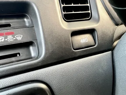 Toyota Pixis Van